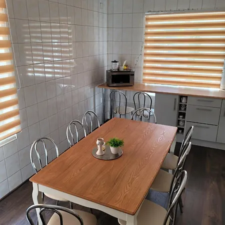 Casa vacanze Laci Staldzene *