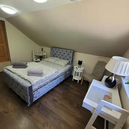 Laci Staldzene * Ventspils
